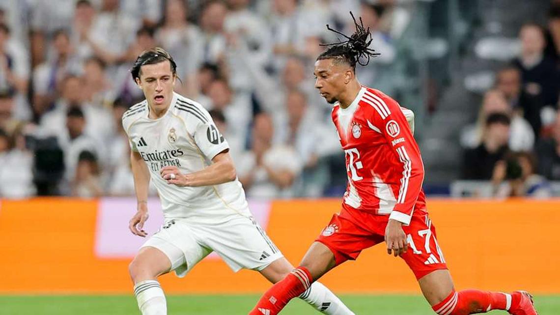  Michael Olise (right) toyed with Álvaro Carreras in the Champions League. | Manu Reino/DeFodi Images/DeFodi/Getty Images 