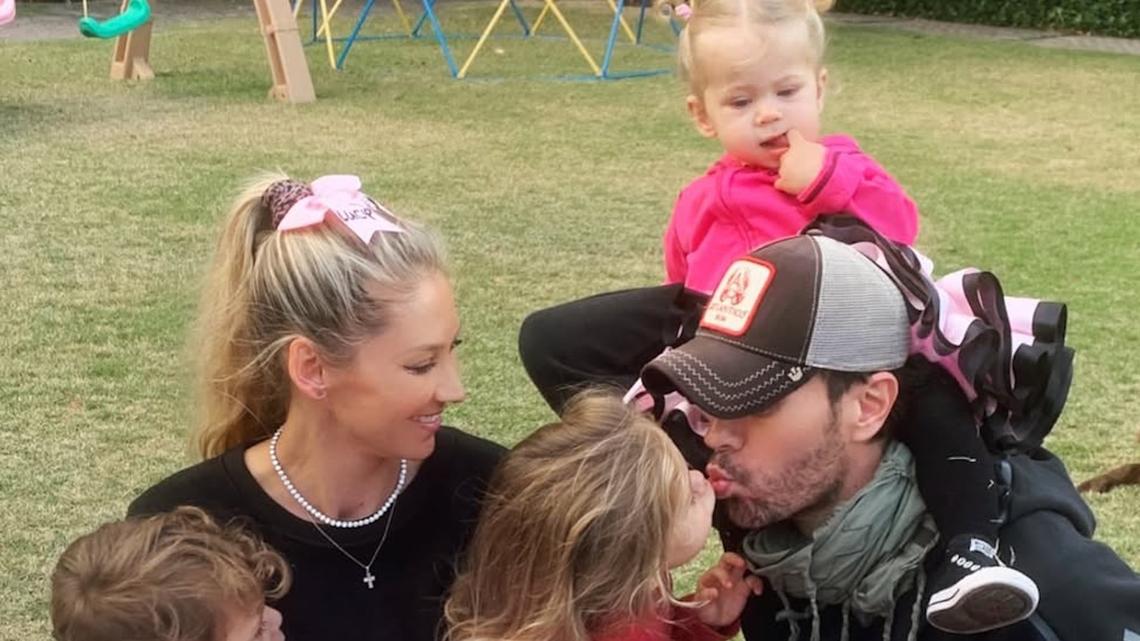 Tennis Pro Anna Kournikova Reveals Name of Her 4th Baby With Enrique Iglesias 