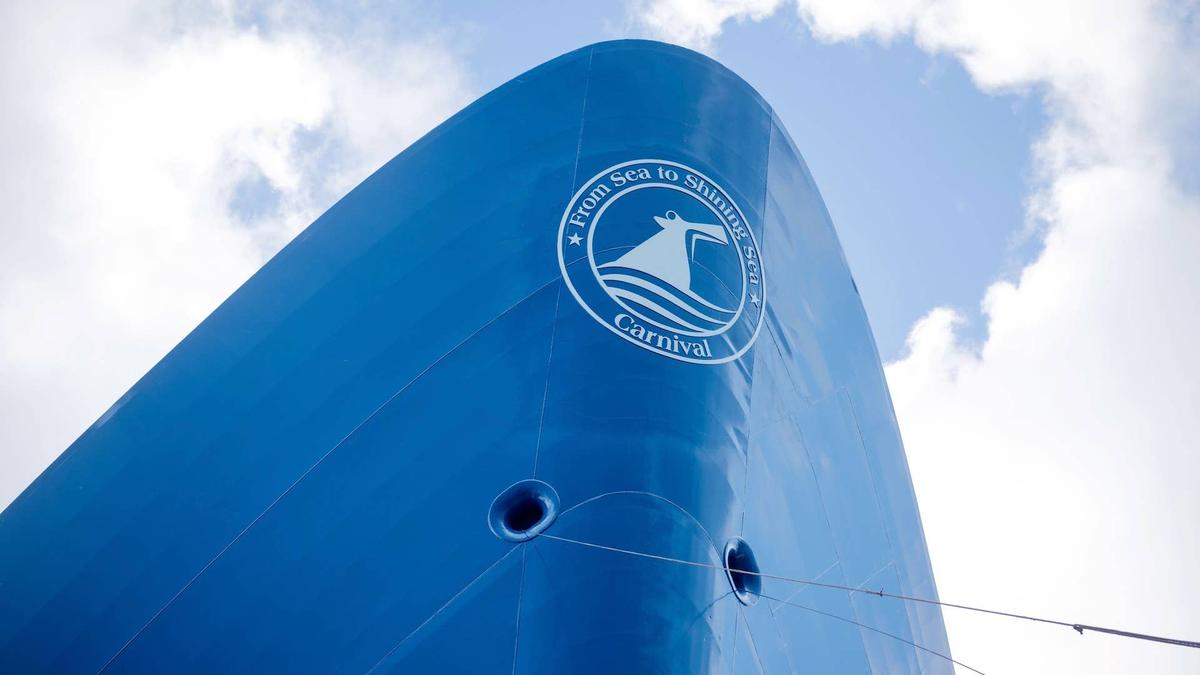  Carnival's new cruise ship bow crest reflects the line's American spirit. 