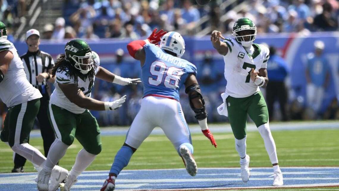 Jets dominate Titans to ruin Robert Saleh's Tennessee debut 