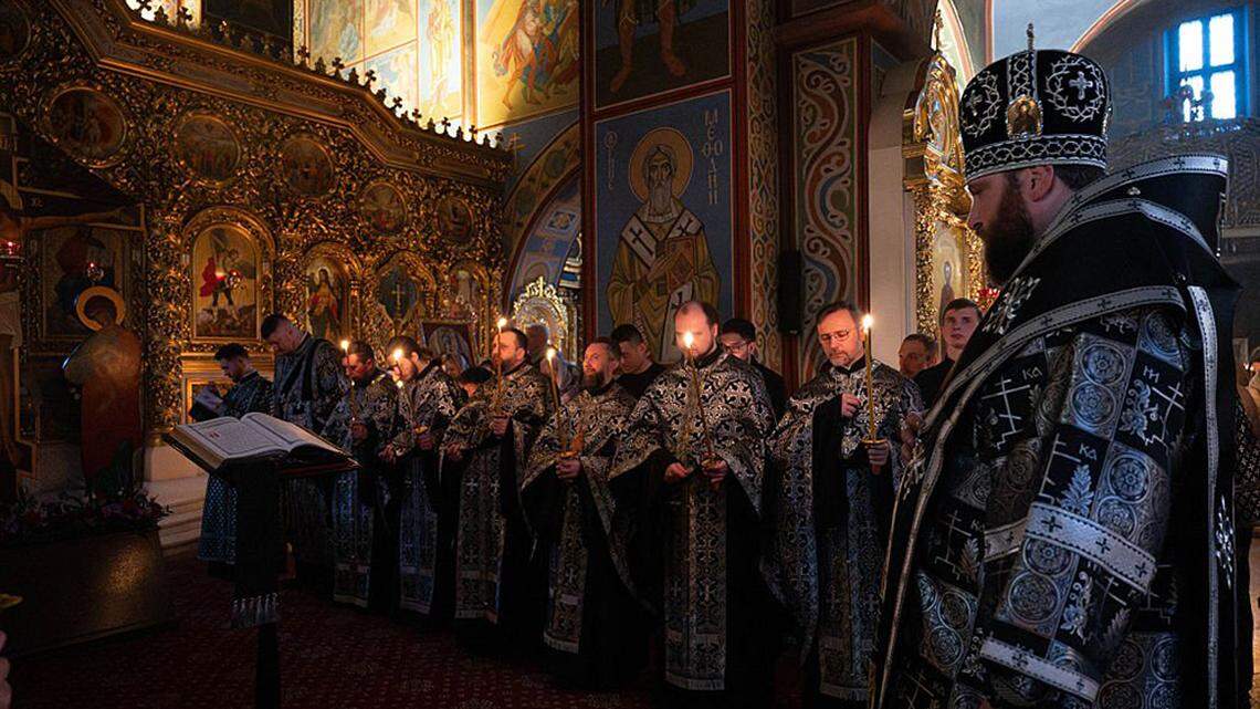 Putin declares temporary ceasefire in Ukraine for Orthodox Easter