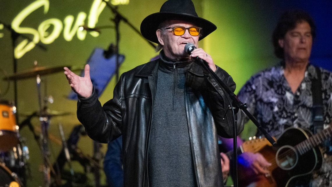 Last Surviving Monkee Micky Dolenz Extends Tour Into 2027 