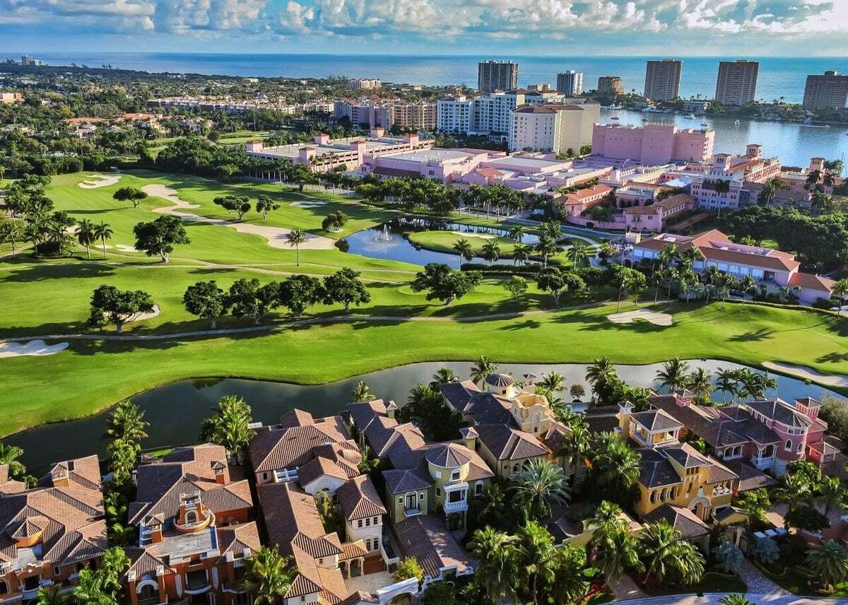  FloridaStock // Shutterstock 