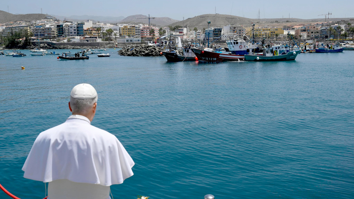 Pope Leo XIV is pictured at Port of Arguineguln in Gran Canaria. 'Stop and repent,' pope urges human traffickers as he visits Tenerife) (Vatican Media/IPA/ZUMA Press/dpa/TNS)