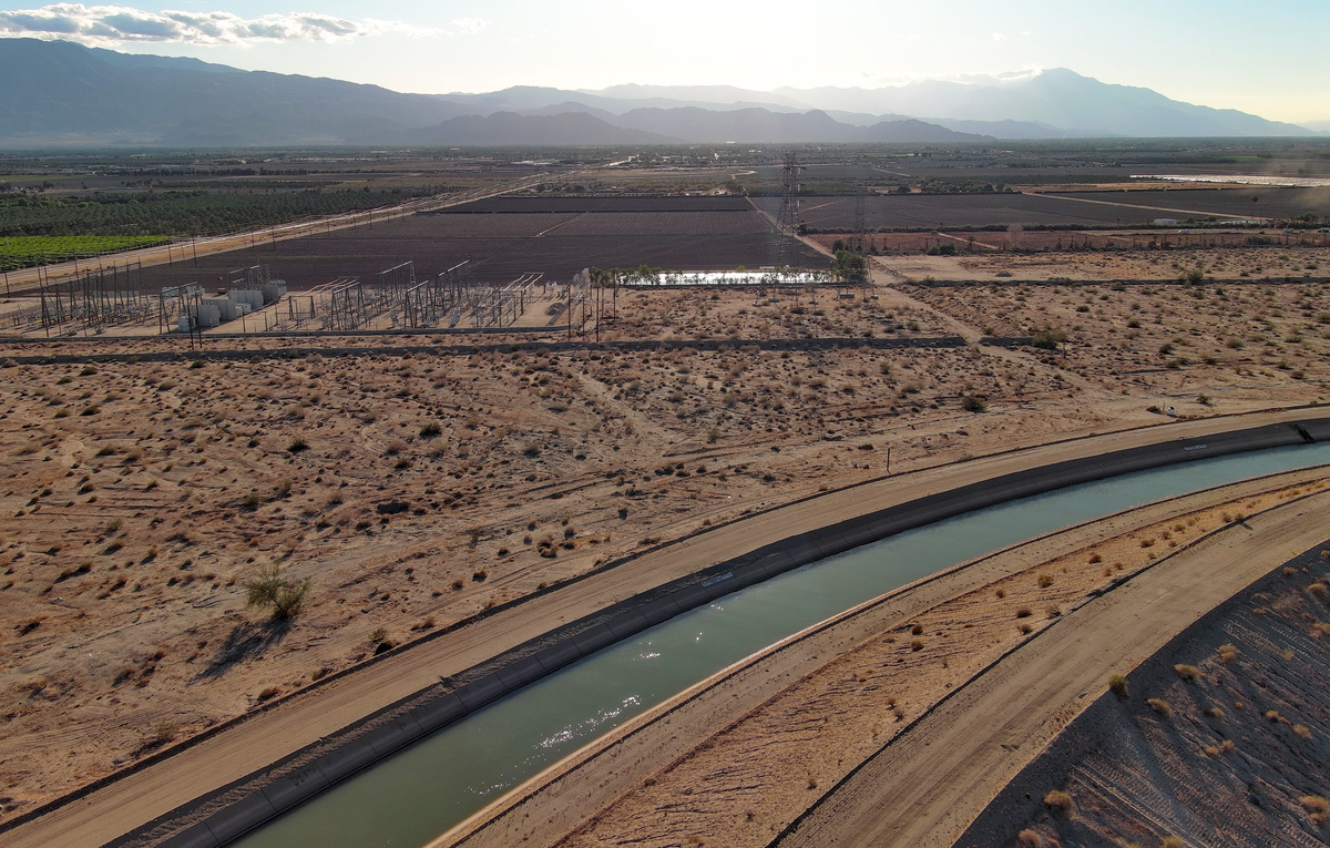 The land in eastern Coachella where a center proposed building a data center and energy complex.