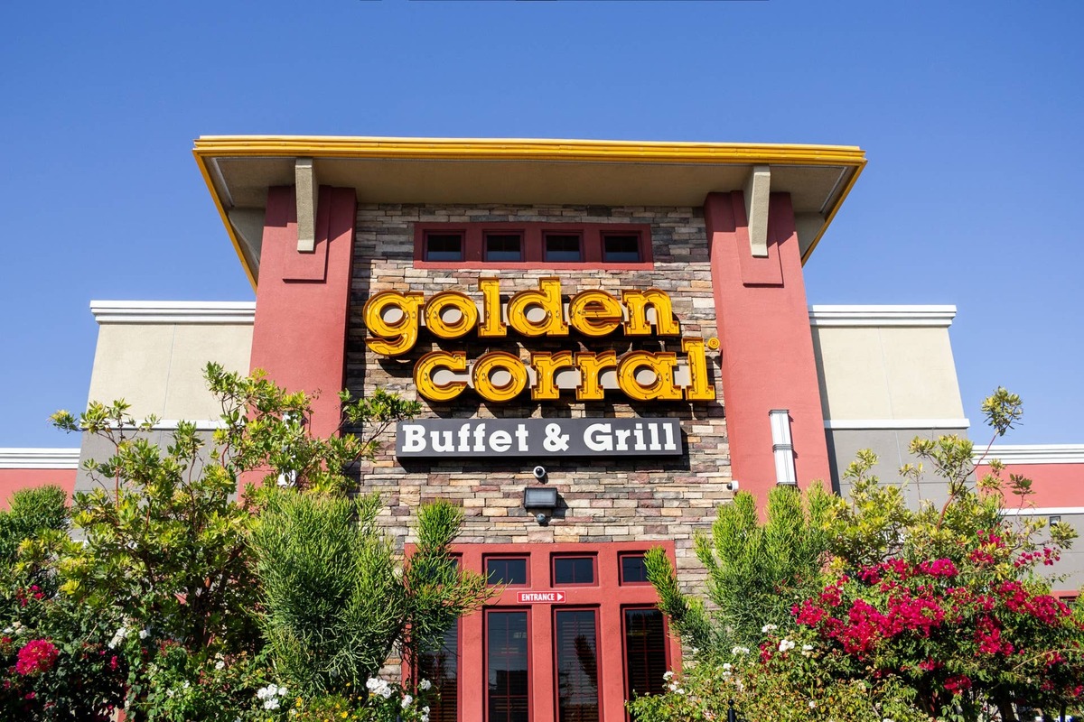  A Conroe, Texas, Golden Corral franchisee has filed for bankruptcy a second time after its first filing in February 2025 was dismissed. Shutterstock