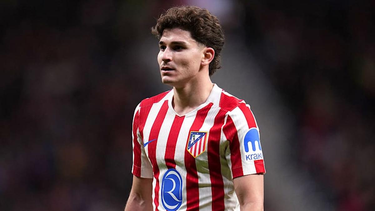  Julián Alvarez has long been considered Barcelona's top transfer target. | Aitor Alcalde Colomer/Getty Images 