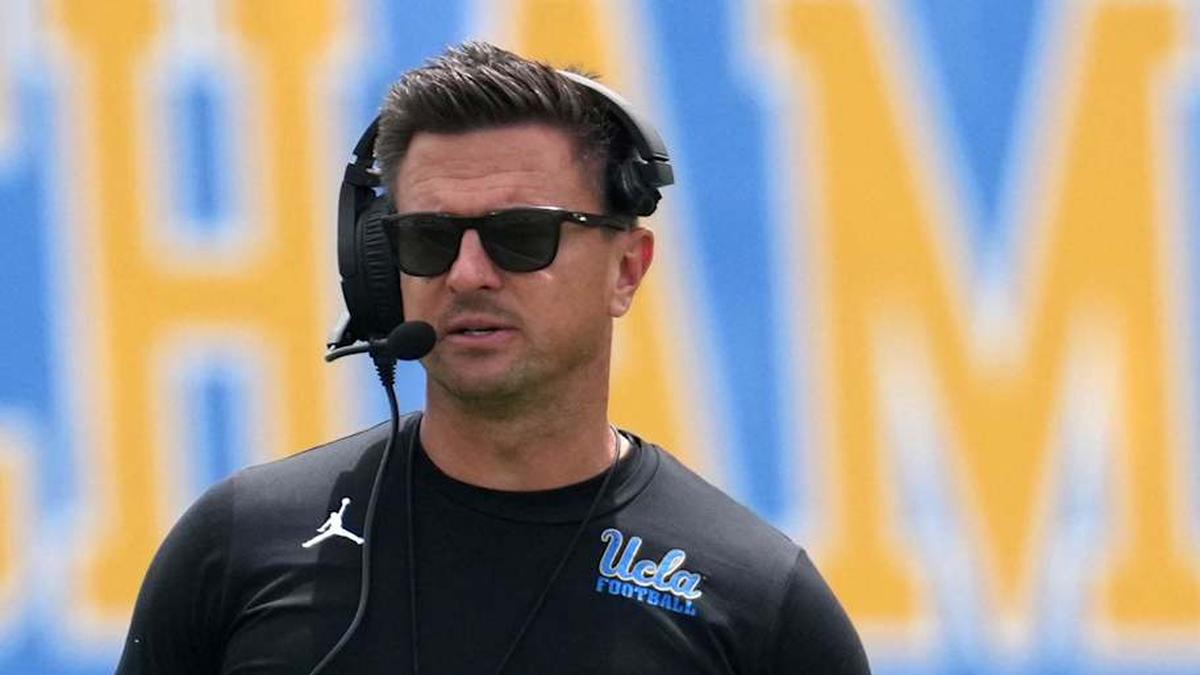  May 2, 2026; Pasadena, CA, USA; UCLA Bruins coach Bob Chesney reacts during the spring game at Rose Bowl. Mandatory Credit: Kirby Lee-Imagn Images | Kirby Lee-Imagn Images 