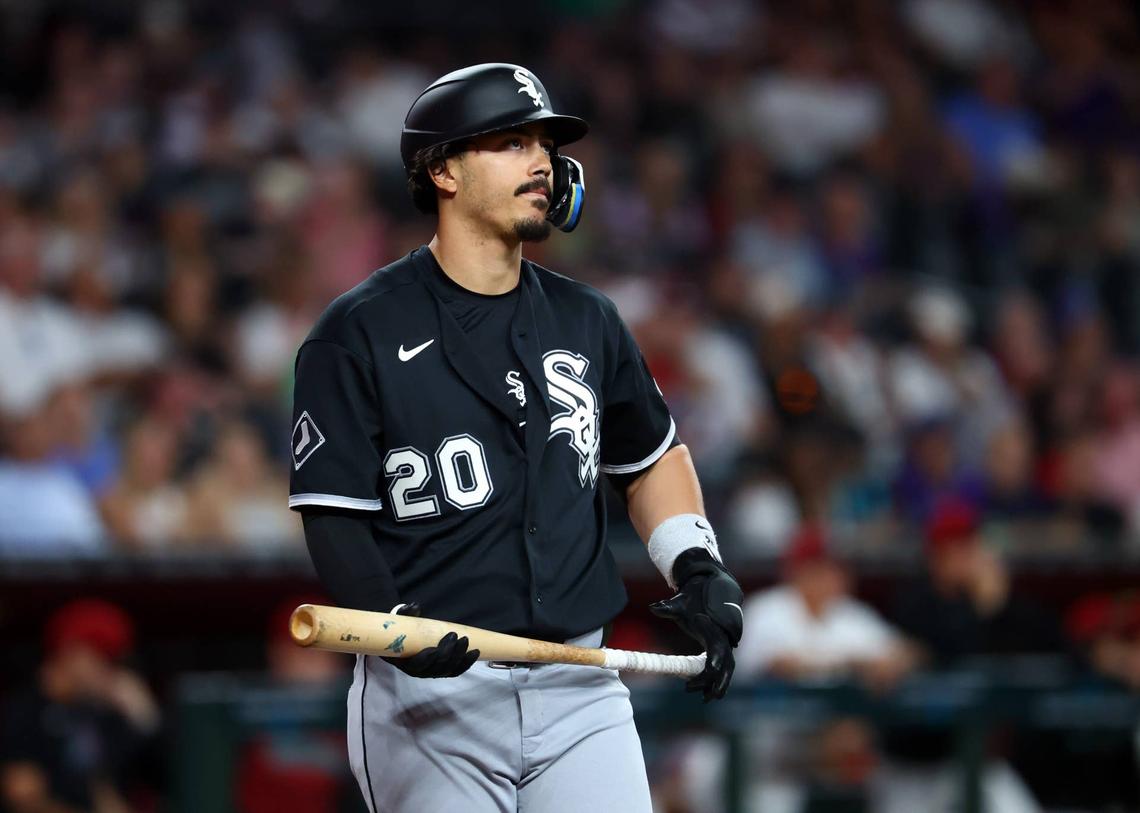  Miguel Vargas powers recent surge with multi-category production, highlighting his emerging fantasy baseball value in Chicago lineup. Mark J. Rebilas-Imagn Images