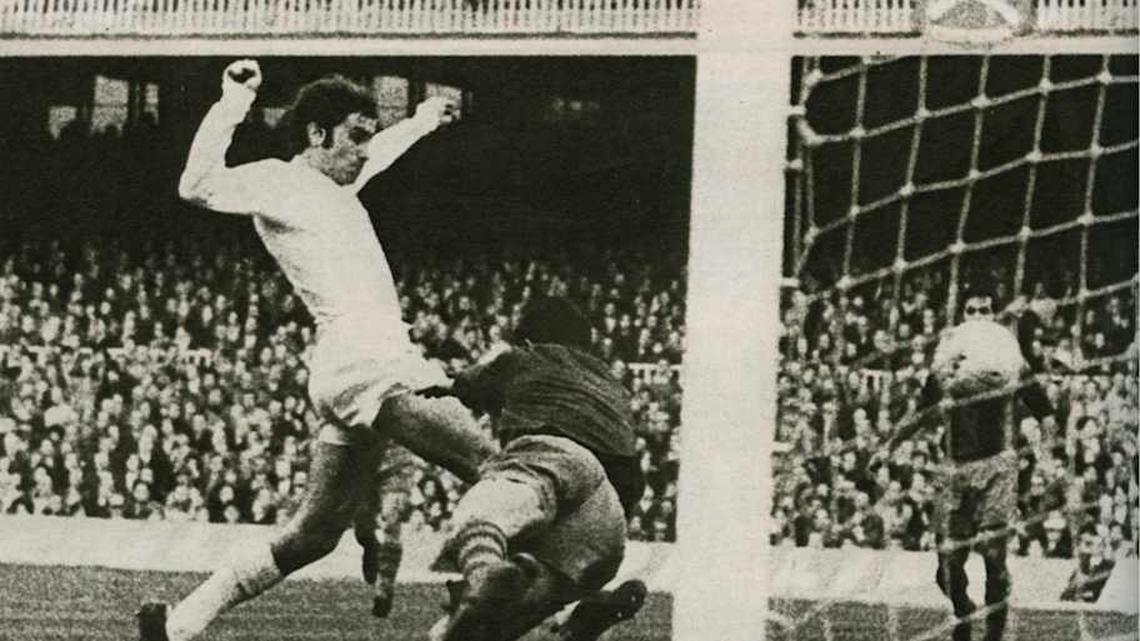  Pirri (left) won 10 La Liga titles with Real Madrid. | IMAGO/Album 