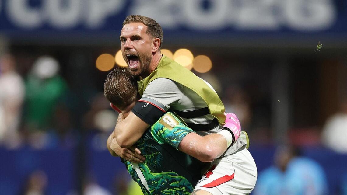 England's Jordan Henderson suffers 'serious' injury during celebration 