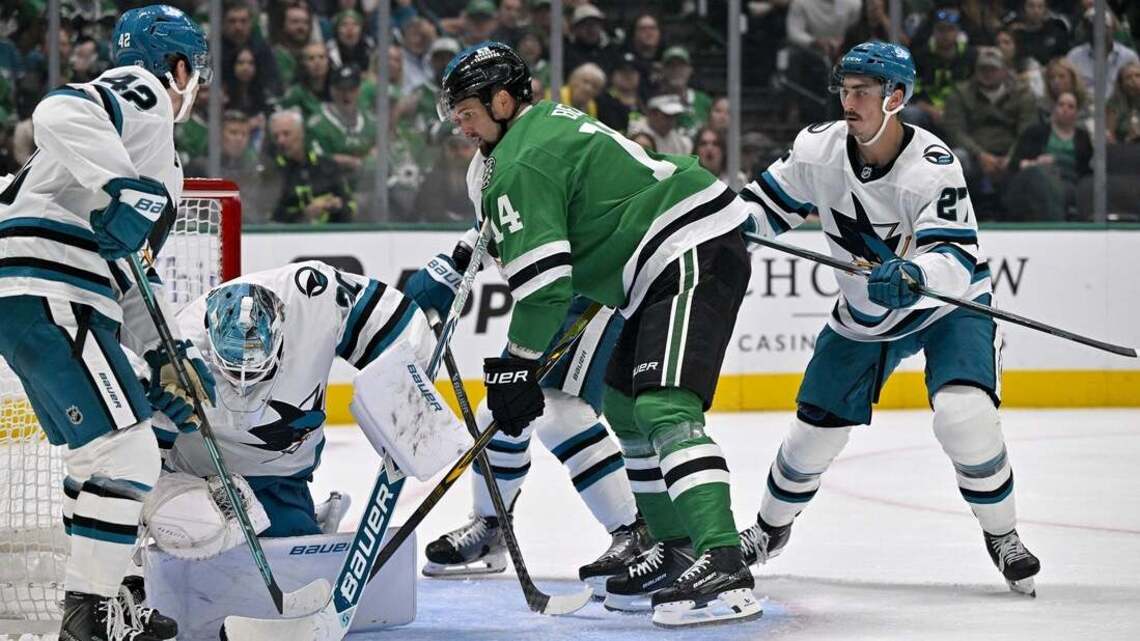 Stars cruise to shutout against Sharks for first win of season 