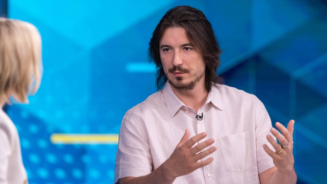 Robinhood's prediction-market revenue soars as crypto slumps 