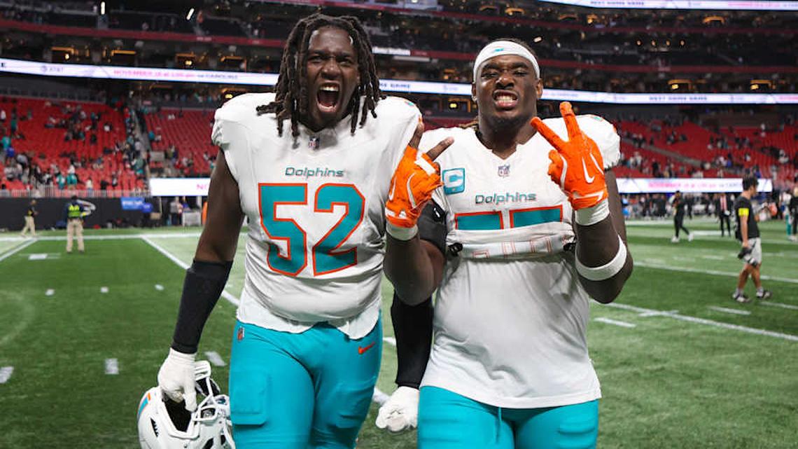 The Contract Status of Every Dolphins Offensive Player After the First Wave of Free Agency