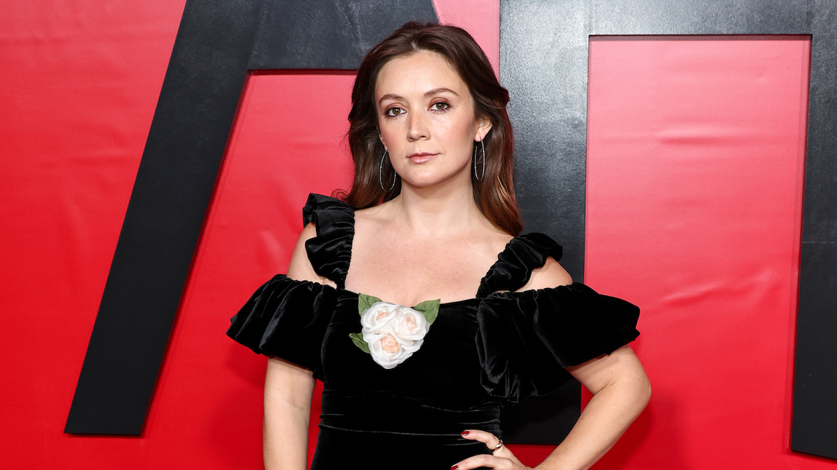 Billie Lourd Shares How Debbie Reynolds Felt About Elizabeth Taylor Affair ...
