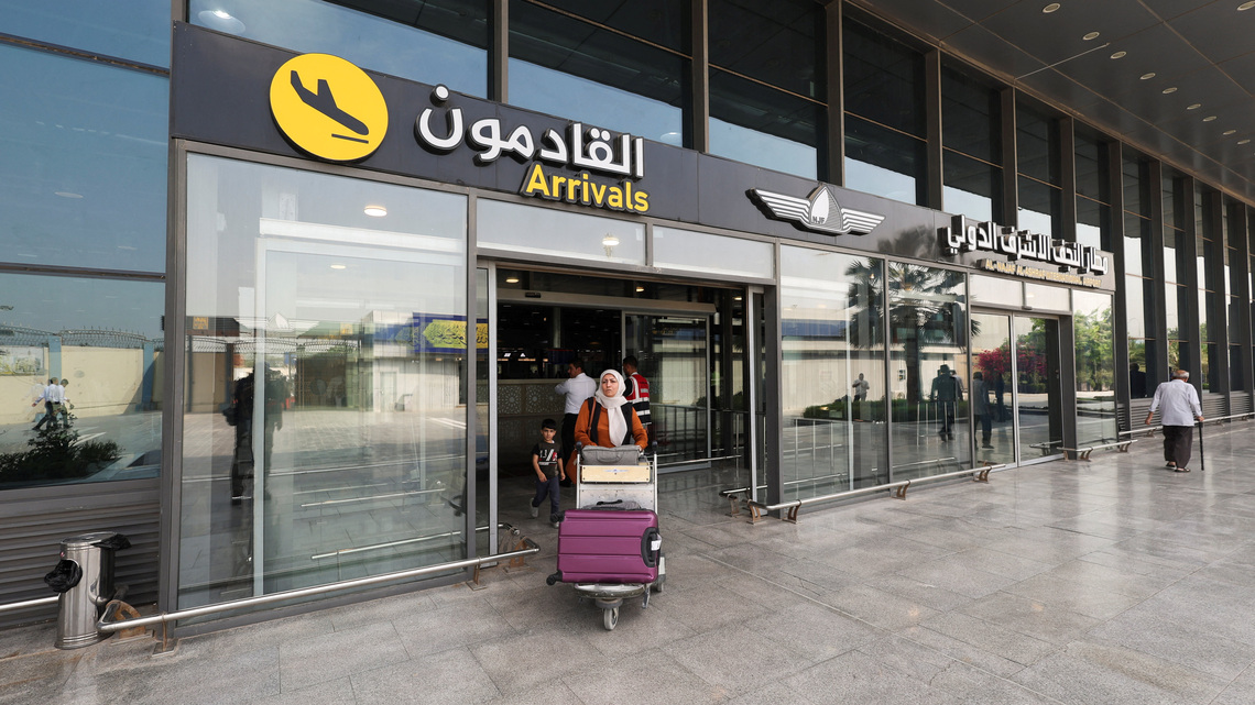 Iraq says 40 daily Iranian flights cleared to fly to and from Najaf 