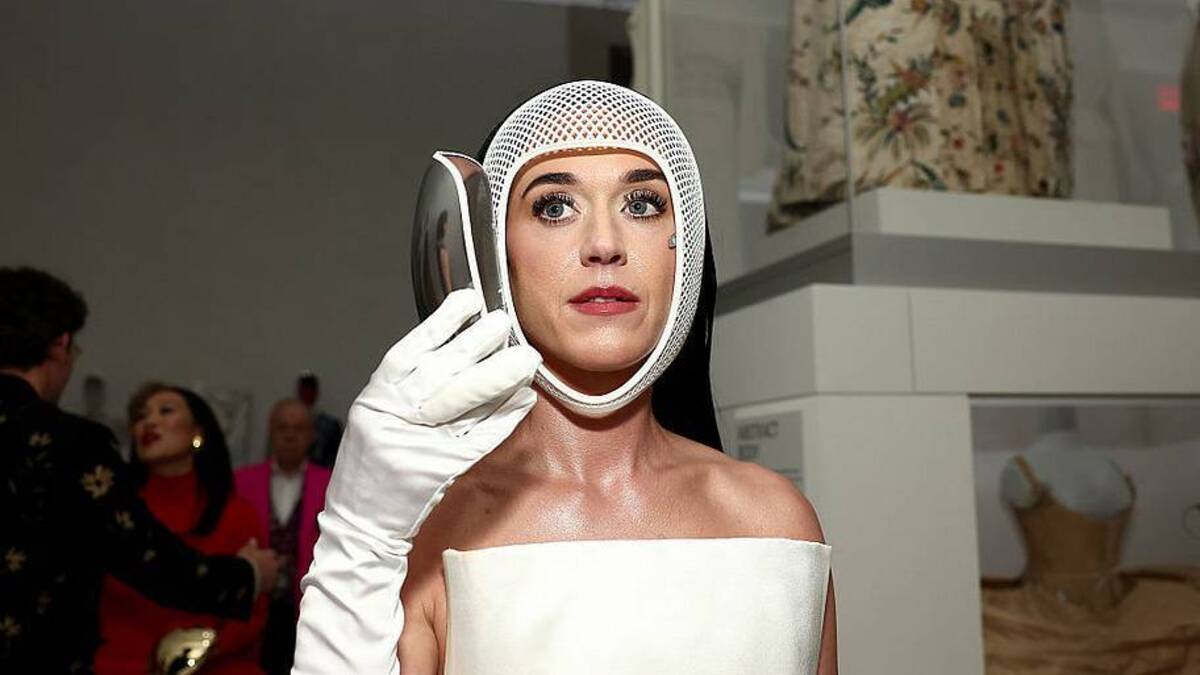  Katy Perry will perform at the American opening ceremony. | Stephanie Augello/MG26/Getty Images for The Met Museum/Vogue 
