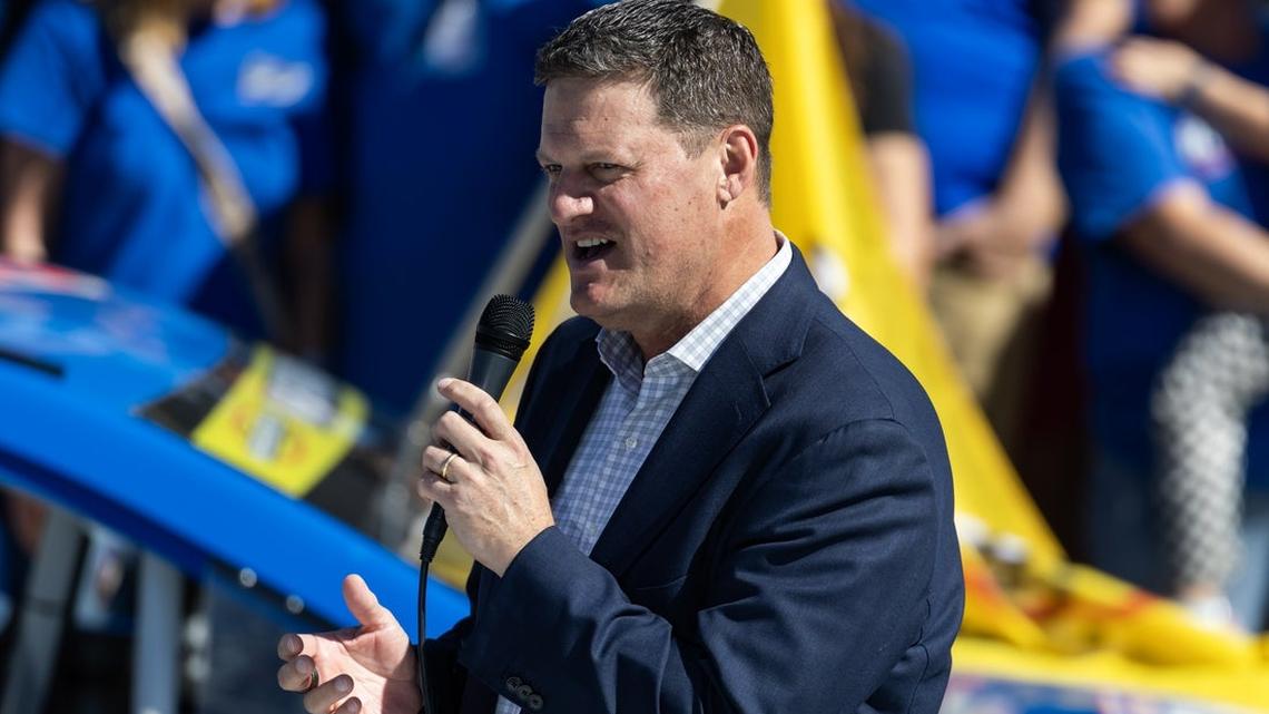 NASCAR names first CEO from outside founding family 