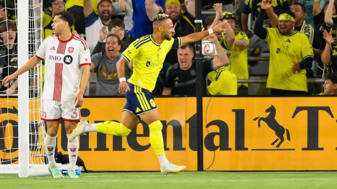Nashville rides Hany Mukhtar brace to victory over Toronto 