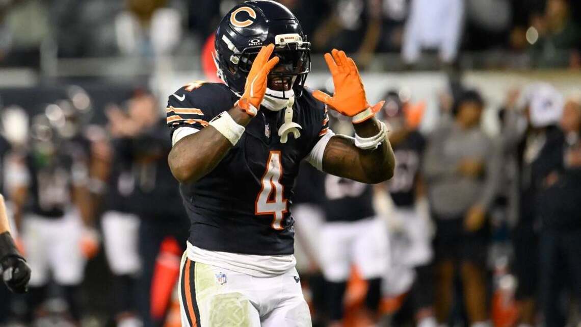 Bears RB D'Andre Swift limited, Kyle Monangai DNP again 