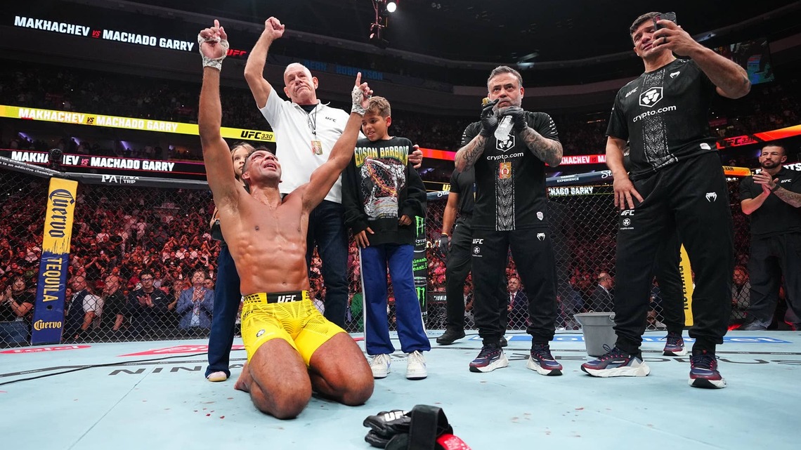 Edson Barboza Retires After TKO Loss at UFC 330, Ending 15-Year MMA Career 