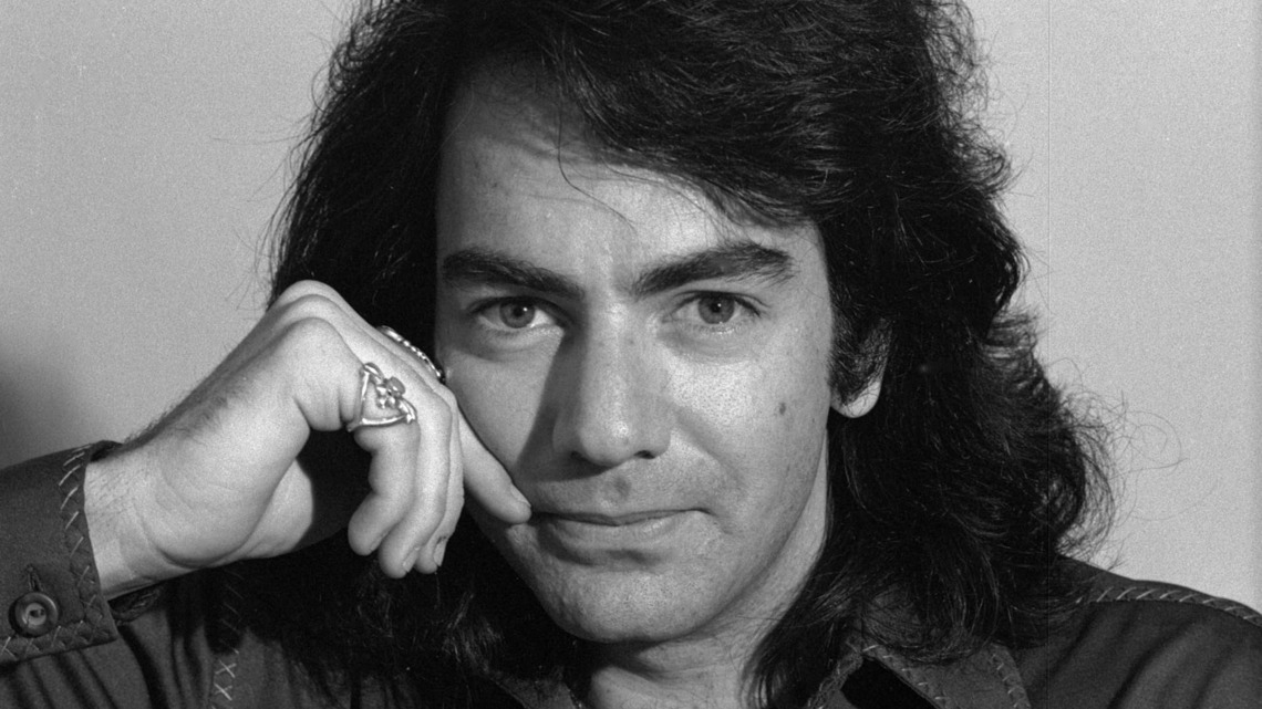 1969 Iconic Ballad, Covered by Neil Diamond, Is Still a Generational Hit 57 Years Later 