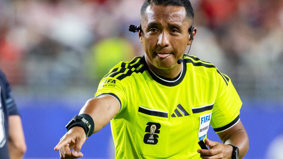 Referee Ivan Barton points during the FIFA World Cup 2026 Group D match between Turkey and Paraguay at San Francisco Bay Area Stadium.