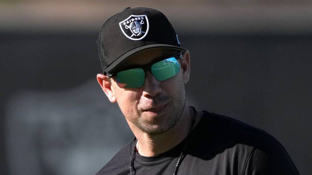  Jun 9, 2026; Henderson, NV, USA; Las Vegas Raiders coach Klint Kubiak during minicamp at Intermountain Health Performance Center. Mandatory Credit: Kirby Lee-Imagn Images | Kirby Lee-Imagn Images 