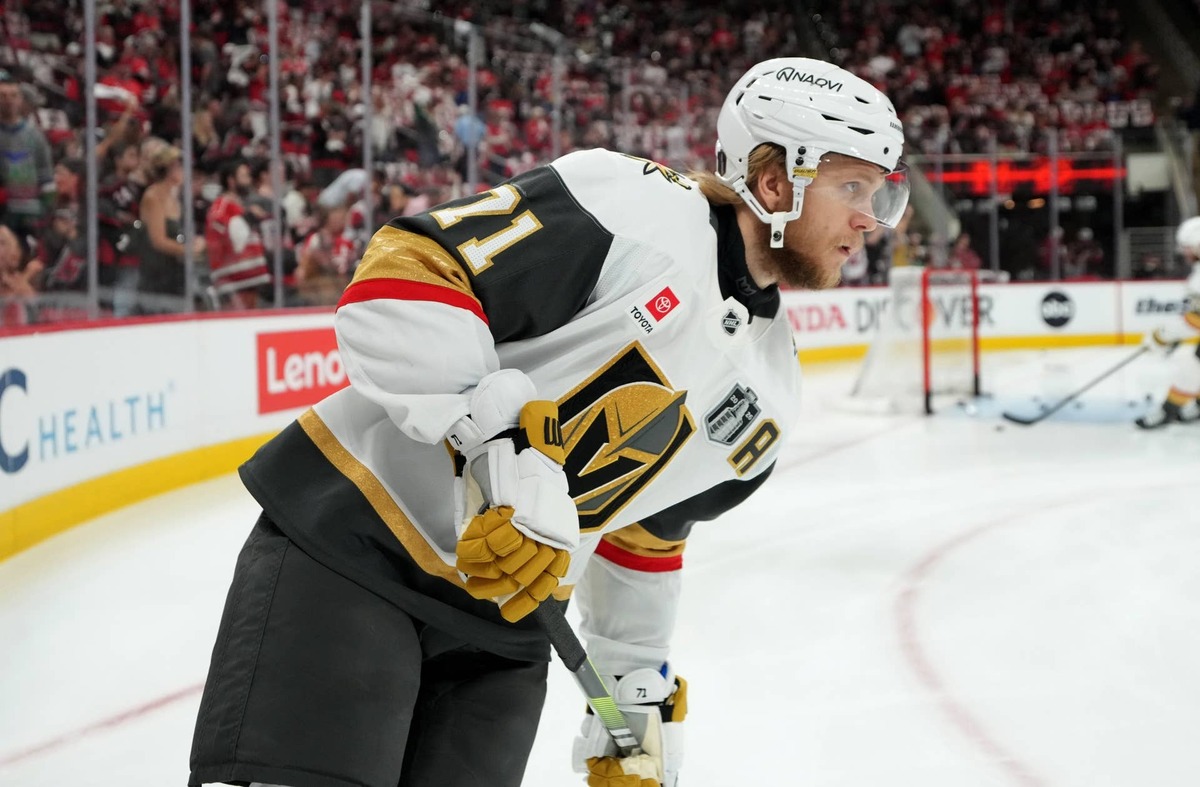  Vegas Golden Knights center William Karlsson (71) warms up before game five of the 2026 Stanley Cup Final against the Carolina Hurricanes at Lenovo Center. James Guillory-Imagn Images