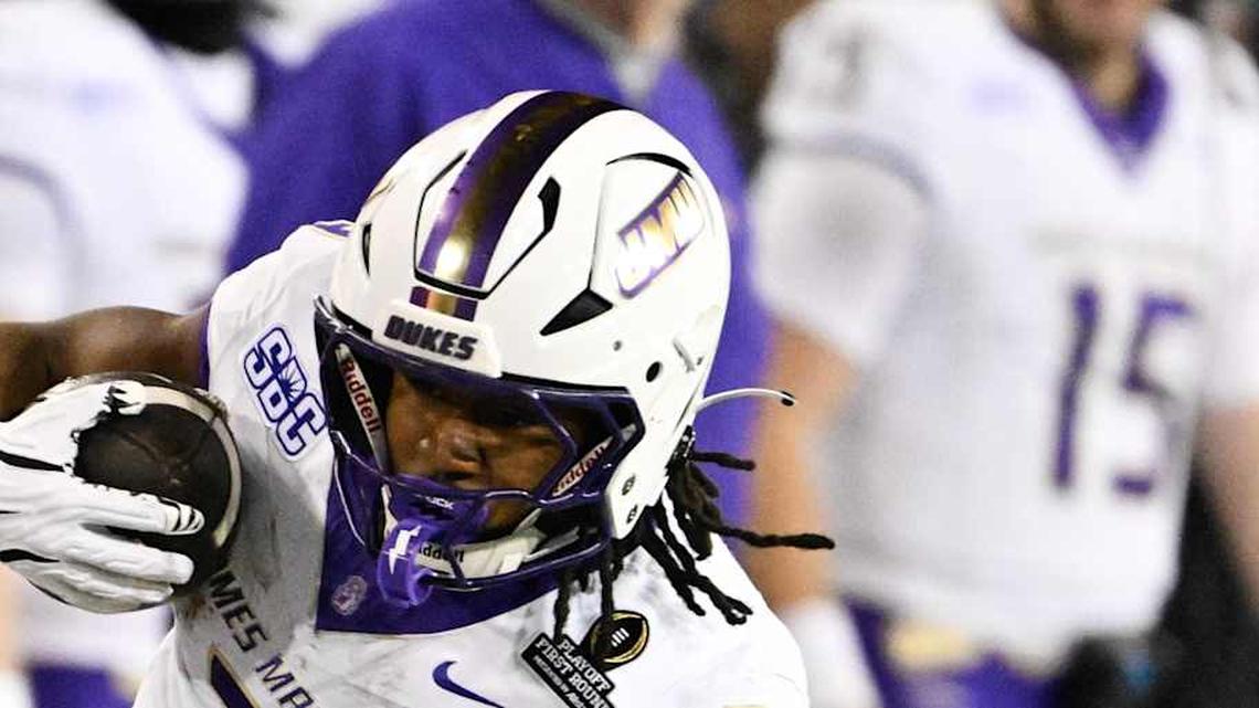  Dec 20, 2025; Eugene, OR, USA; James Madison Dukes running back Wayne Knight (3) rushes during the second quarter against the Oregon Ducks at Autzen Stadium. Mandatory Credit: Troy Wayrynen-Imagn Images | Troy Wayrynen-Imagn Images 