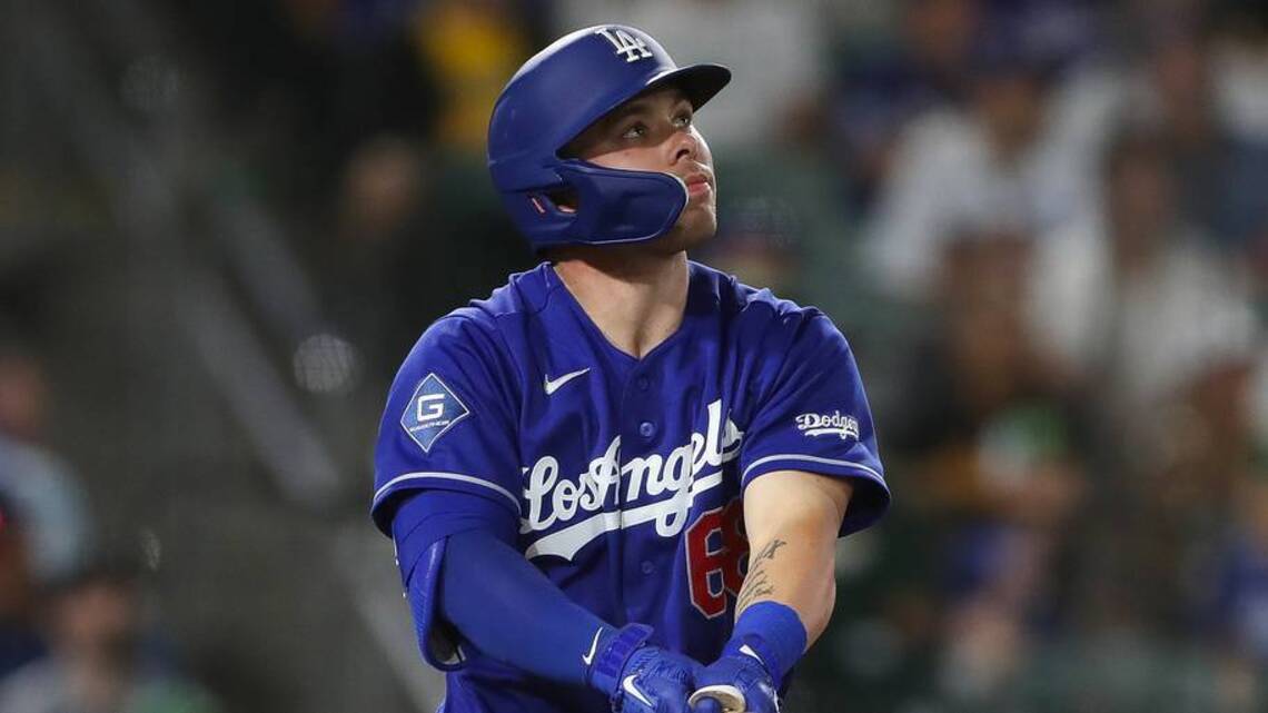Dodgers Veteran Pitcher Raves About Dalton Rushing: 'Guy You Want On Your Team'