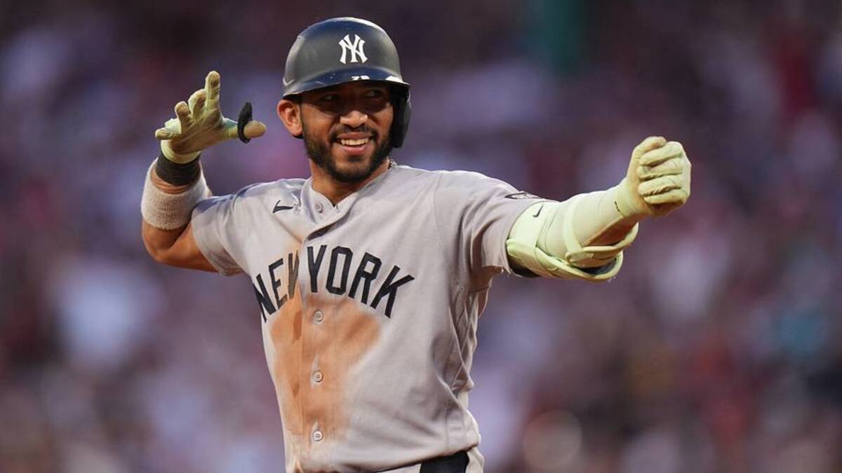  New York Yankees left fielder José Caballero (72) rounds the bases after hitting a home run against the Boston Red Sox in the fourth inning at Fenway Park. | IMAGN IMAGES via Reuters Connect 