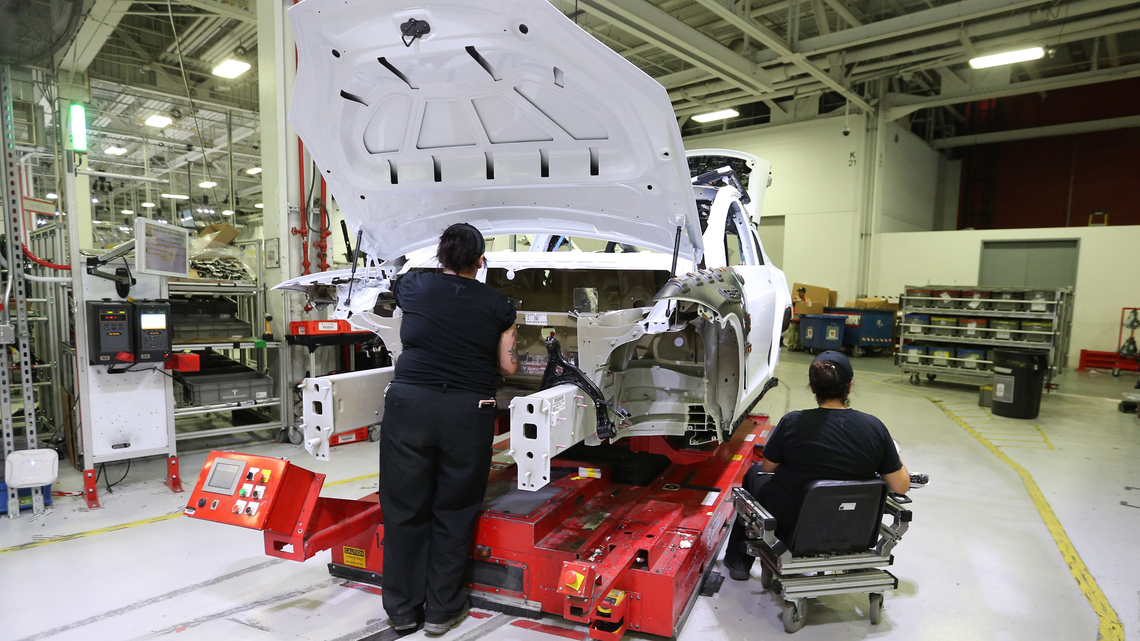Tesla settles with three workers as Fremont factory racism cases by hundreds of workers continue 