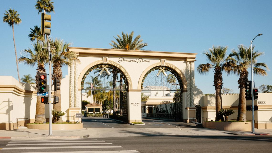 Netflix Backs Out of Bid for Warner Bros., Paving Way for an Ellison Takeover 