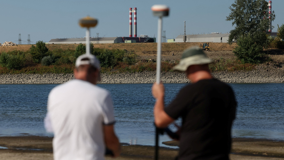 Heatwave expected to remove 15% of France's nuclear capacity on Friday