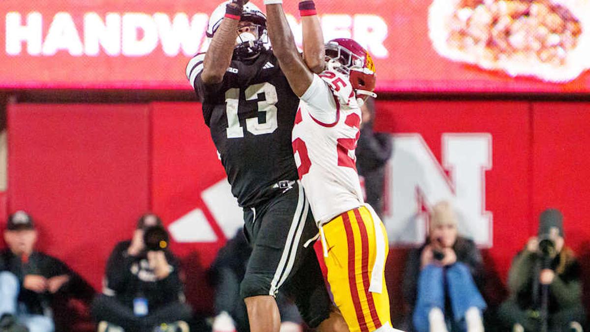  Nov 1, 2025; Lincoln, Nebraska, USA; Southern California Trojans cornerback Marcelles Williams (25) breaks up a pass to Nebraska Cornhuskers wide receiver Nyziah Hunter (13) during the fourth quarter at Memorial Stadium. Mandatory Credit: Dylan Widger-Imagn Images | Dylan Widger-Imagn Images 