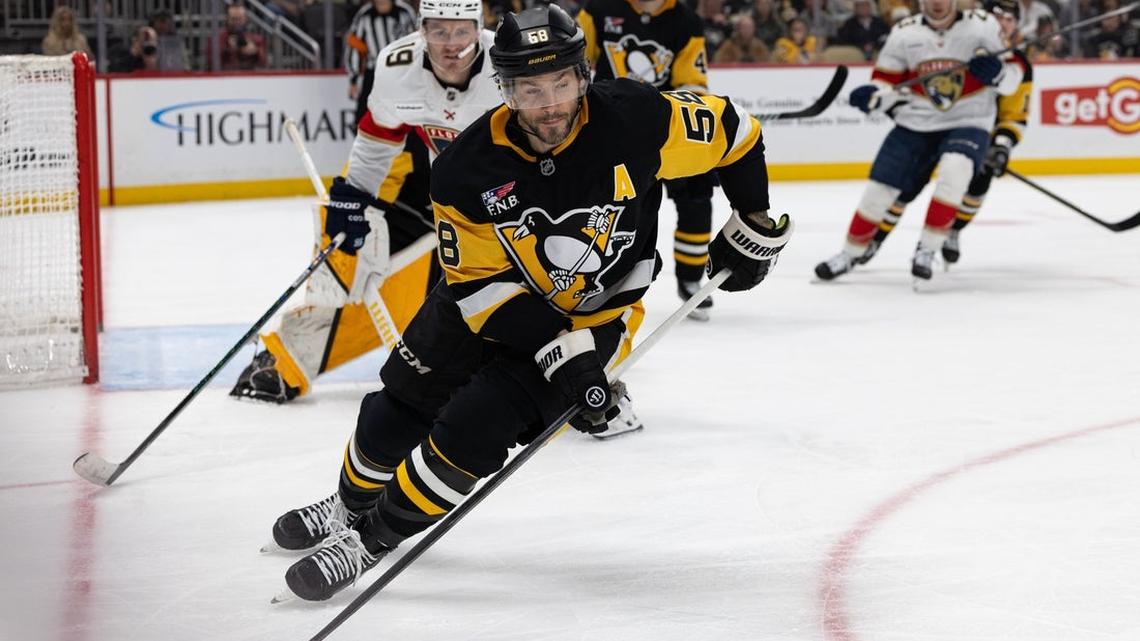 Penguins wallop Panthers behind big days from stars 