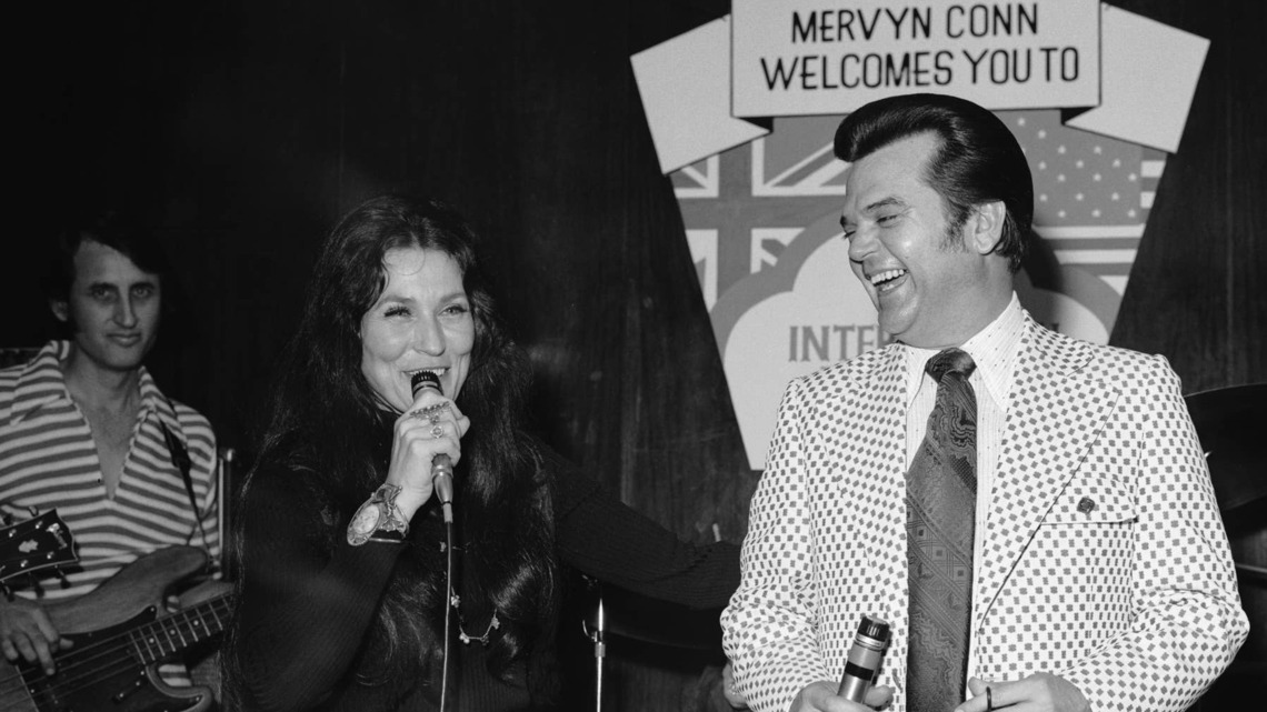 1959 Rock Star Harold Jenkins Took His Now Famous Stage Name From 2 Towns on a Map, Then Scored 40 No. 1 Country Hits 