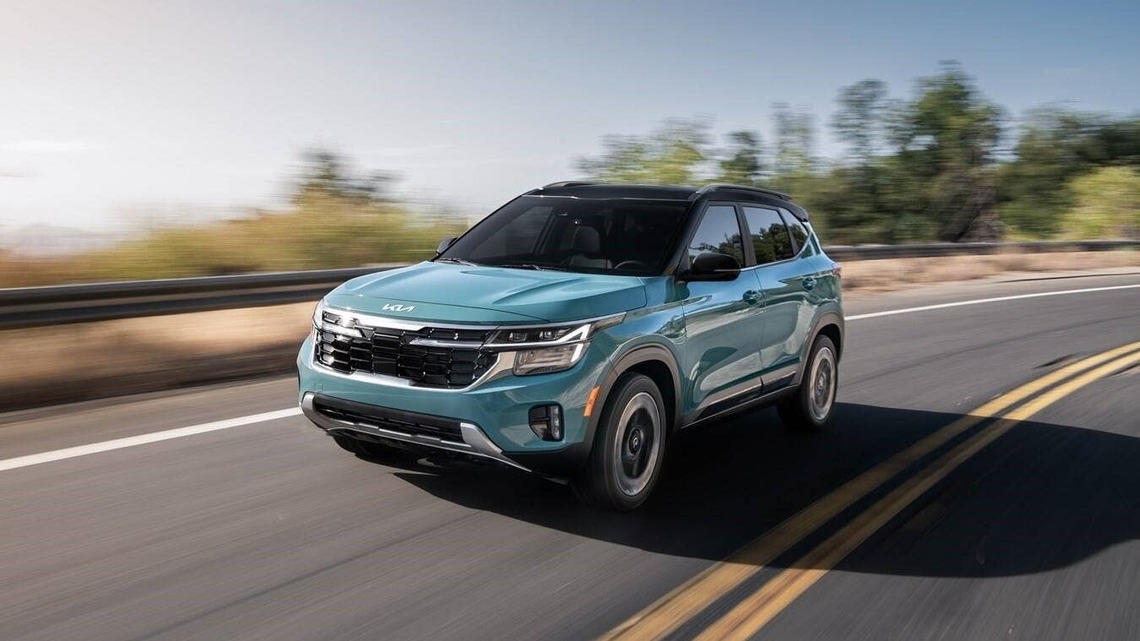 We Compared the 2026 Honda HR-V and Kia Seltos. One Clearly Won