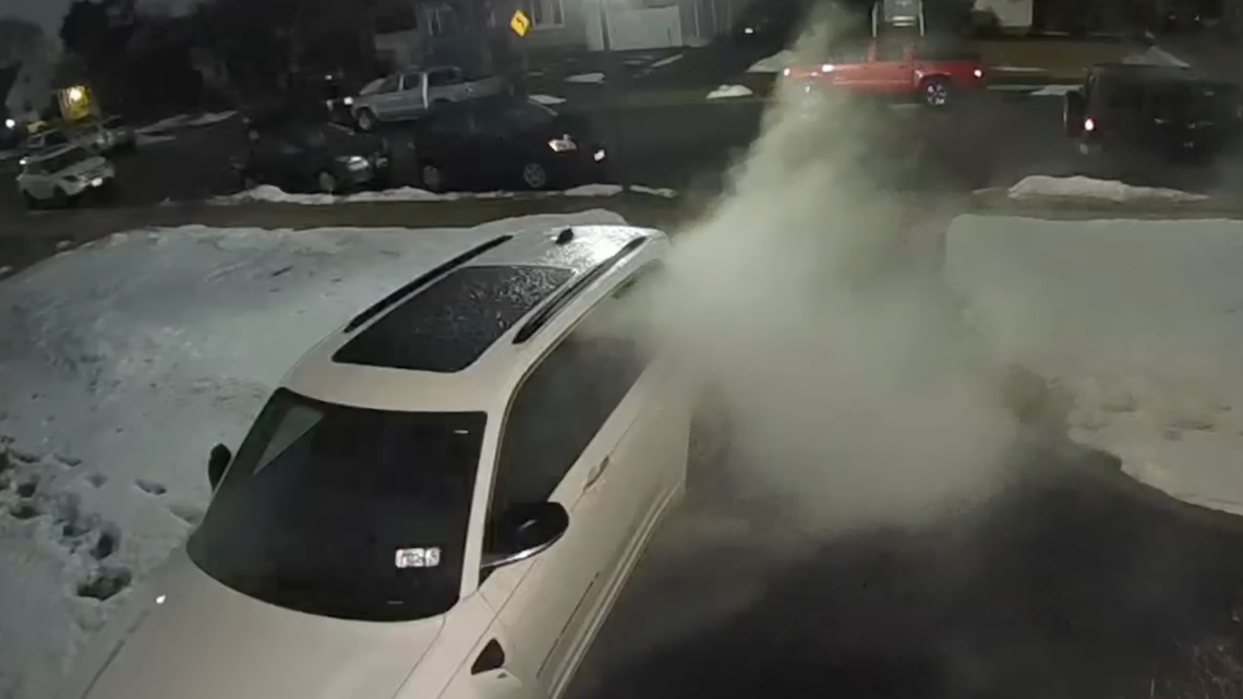 Jeep Grand Cherokee 4xe Owner Gets Stuck With The Bill After Thermal Runaway 