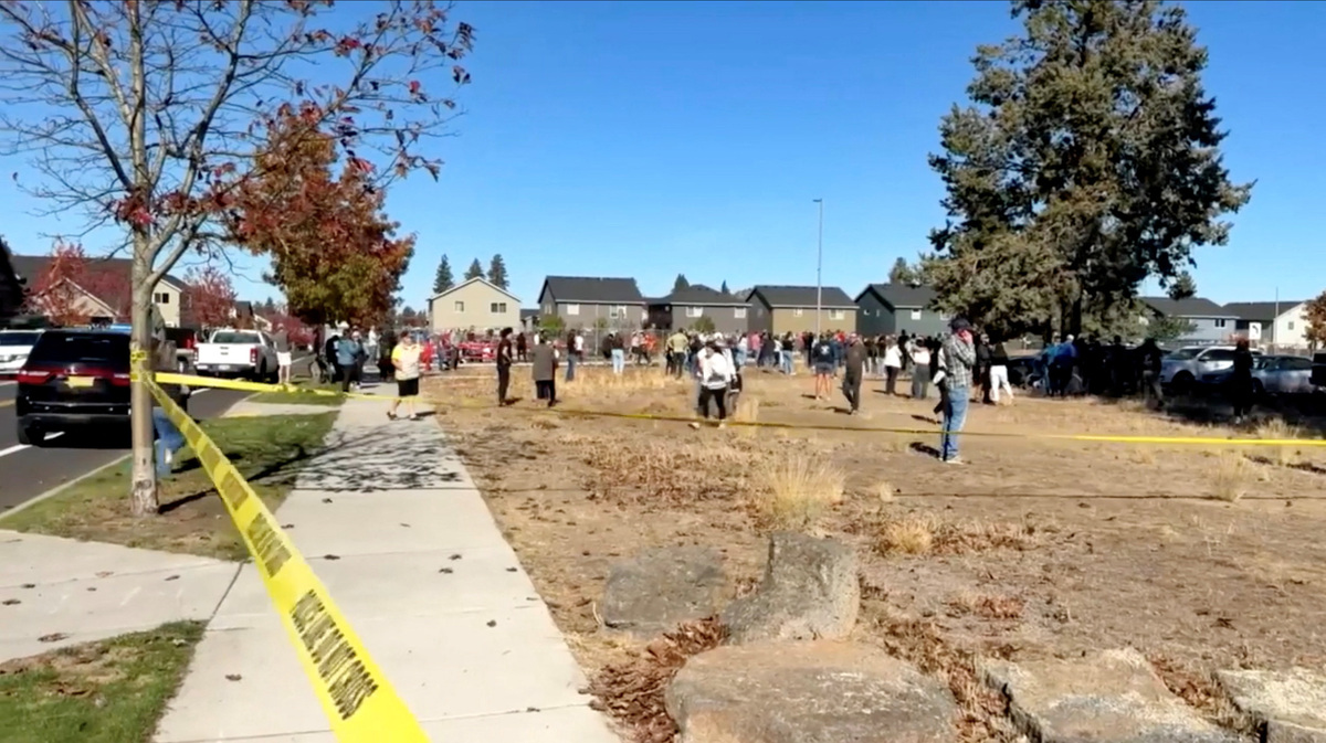 Shooter killed at Oregon elementary school; CNN, CBS report four dead ...