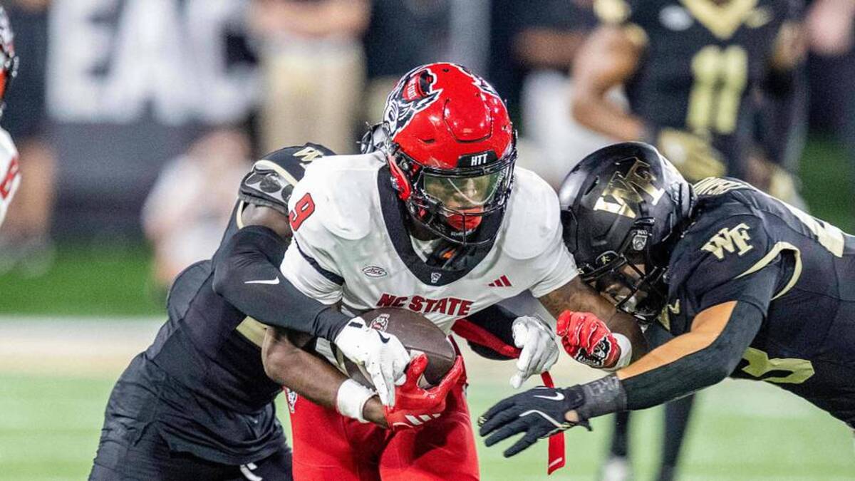  Sep 11, 2025; Winston-Salem, North Carolina, USA; North Carolina State Wolfpack wide receiver Terrell Anderson (9) catches a pass against the Wake Forest Demon Deacons in second half at Allegacy Federal Credit Union Stadium. Mandatory Credit: Luke Jamroz-Imagn Images | Luke Jamroz-Imagn Images 