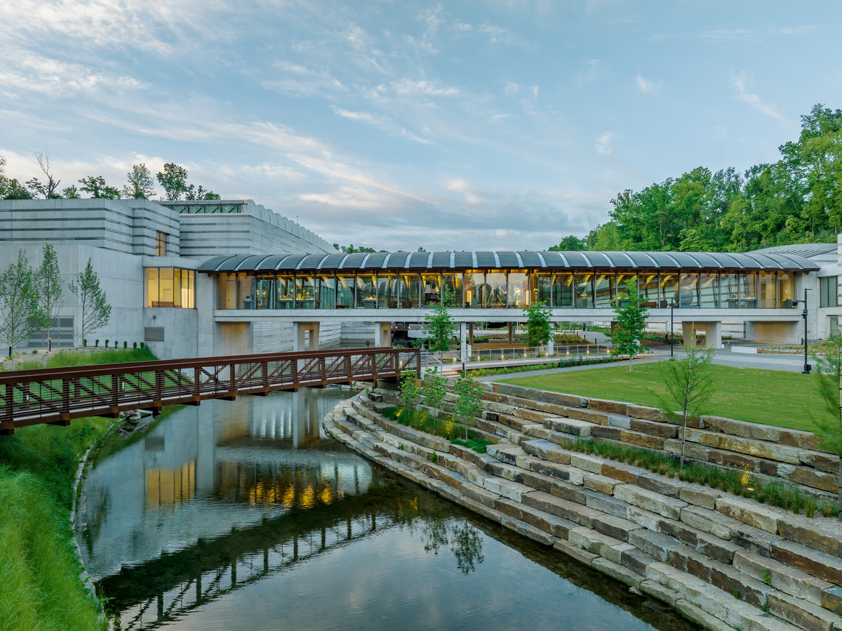  Crystal Bridges expanded campus 