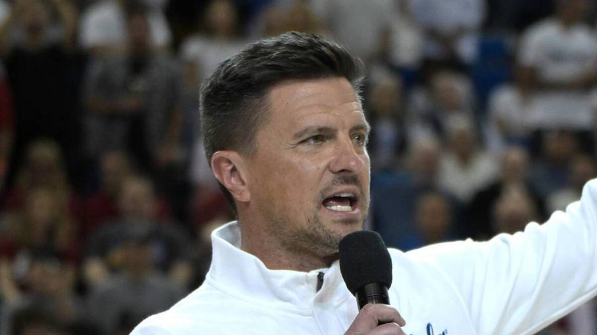  Jan 31, 2026; Los Angeles, California, USA; UCLA Bruins head football coach Bob Chesney is introduced during the basketball game against the Indiana Hoosiers at Pauley Pavilion presented by Wescom Financial. Mandatory Credit: Jayne Kamin-Oncea-Imagn Images | Jayne Kamin-Oncea-Imagn Images 