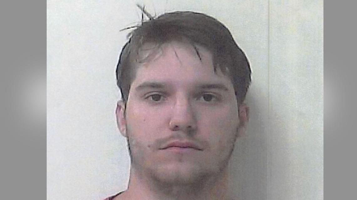 Former Georgia Middle School Teacher Arrested for Allegedly Grooming Minor 