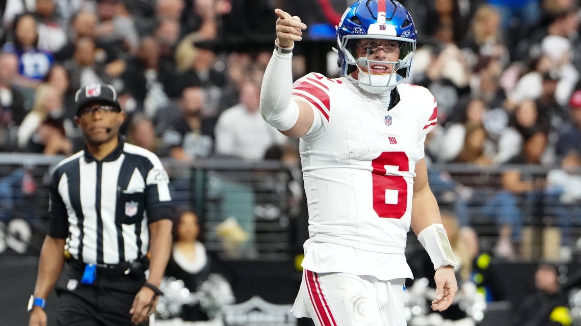 216 New York Giants Fantasy Football Names for Big Blue 