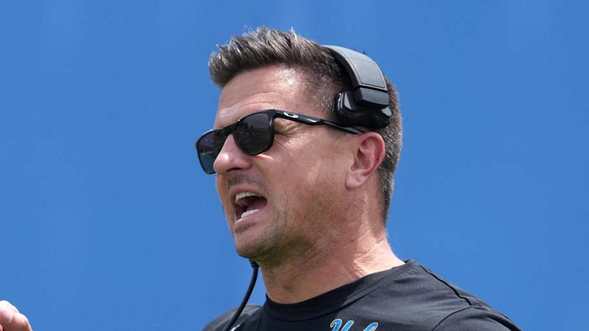  May 2, 2026; Pasadena, CA, USA; UCLA Bruins coach Bob Chesney reacts during the spring game at Rose Bowl. Mandatory Credit: Kirby Lee-Imagn Images | Kirby Lee-Imagn Images 