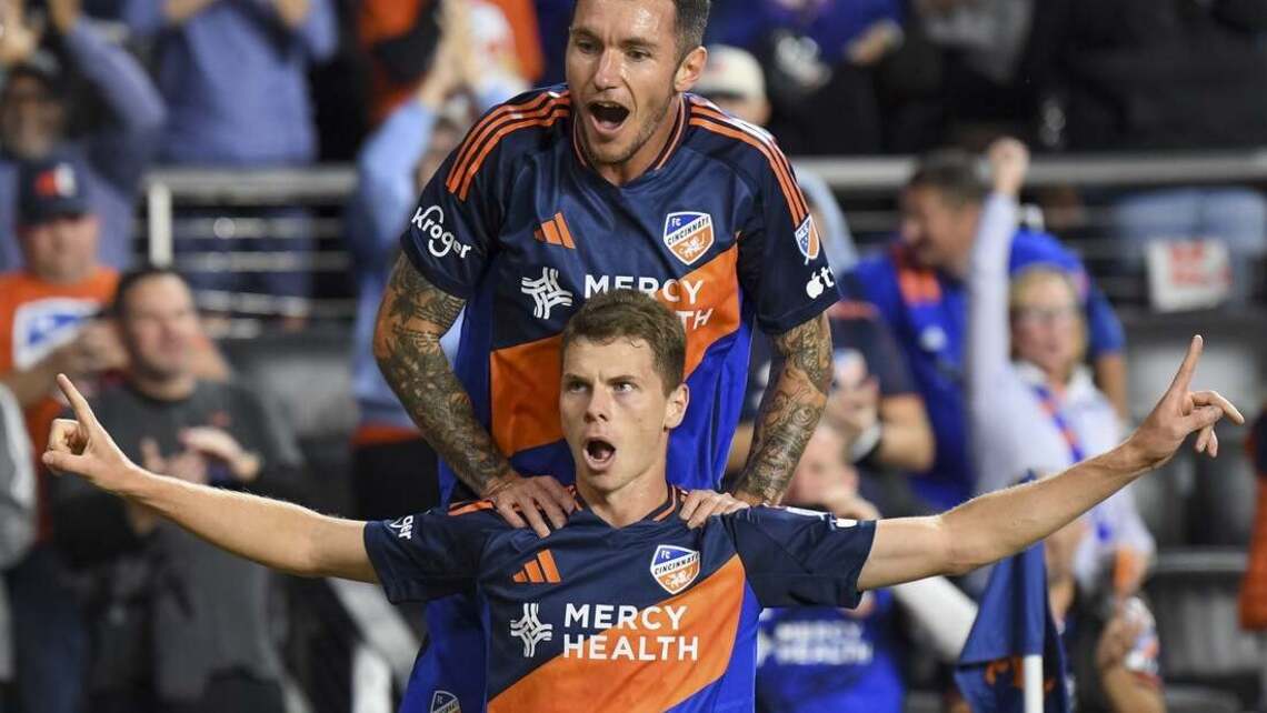 Cincinnati pushes past D.C., grabs sole possession of 8th in East 