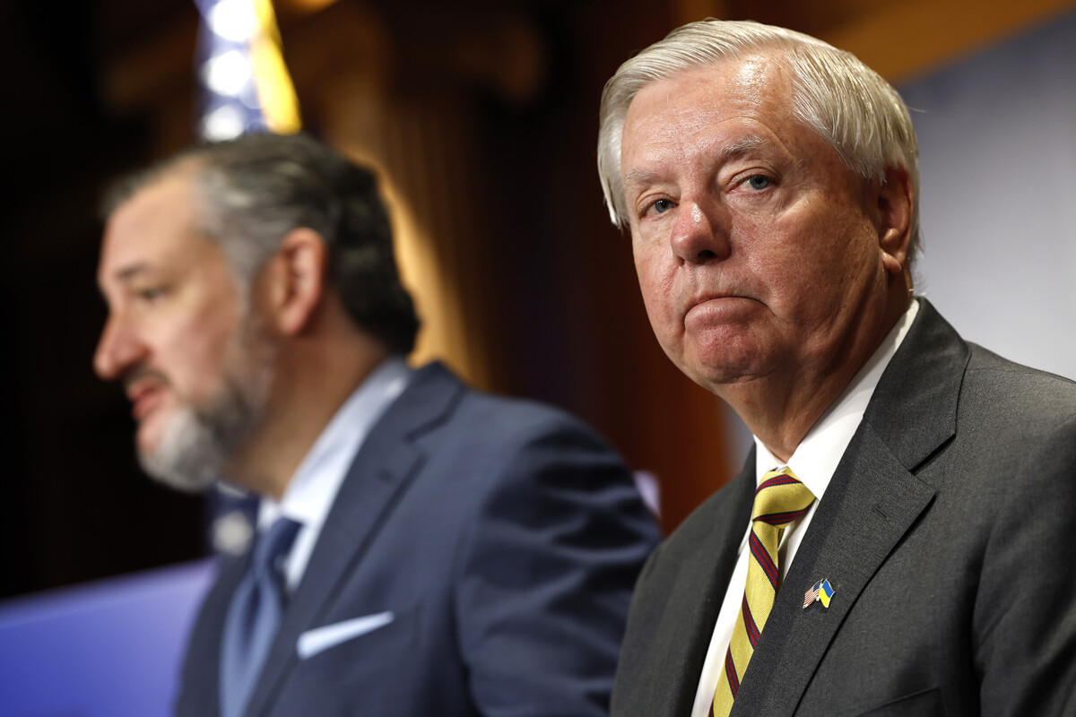  Senator Lindsey Graham is seen during a press conference alongside Senator Ted Cruz on September 27, 2023, in Washington, D.C. 