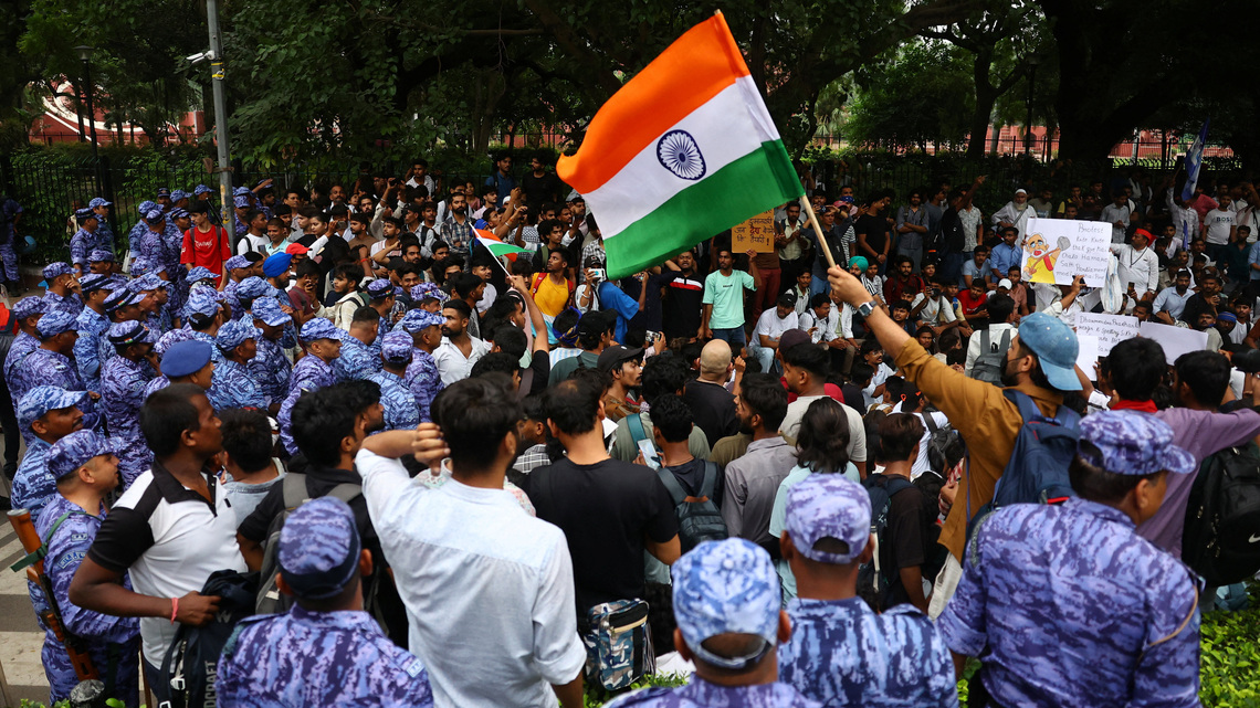 India's cockroach movement supporters gather to march despite police ban 